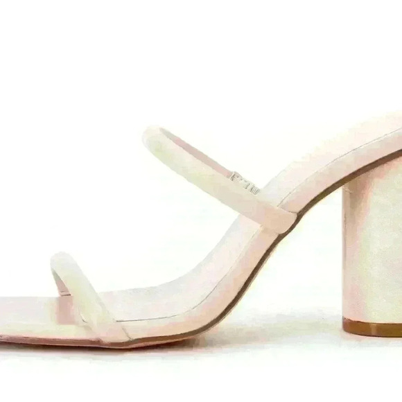 - Women's high  heel sandals - Picture 4 of 4